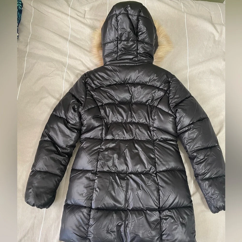 Michael Kors girls winter jacket size 16 also fits like women’s extra small - Picture 3 of 5